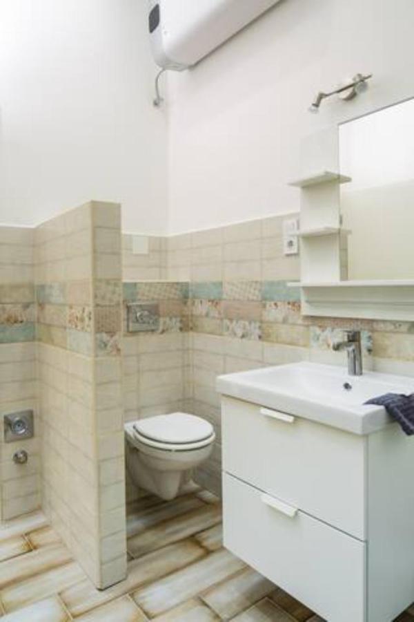 Hi-Bp Design Home Apartments In The Heart Of Budapest Esterno foto