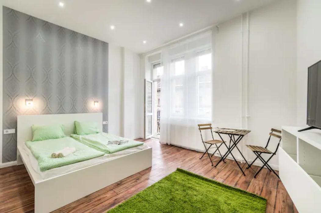Hi-Bp Design Home Apartments In The Heart Of Budapest Esterno foto