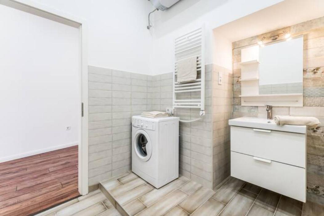 Hi-Bp Design Home Apartments In The Heart Of Budapest Esterno foto