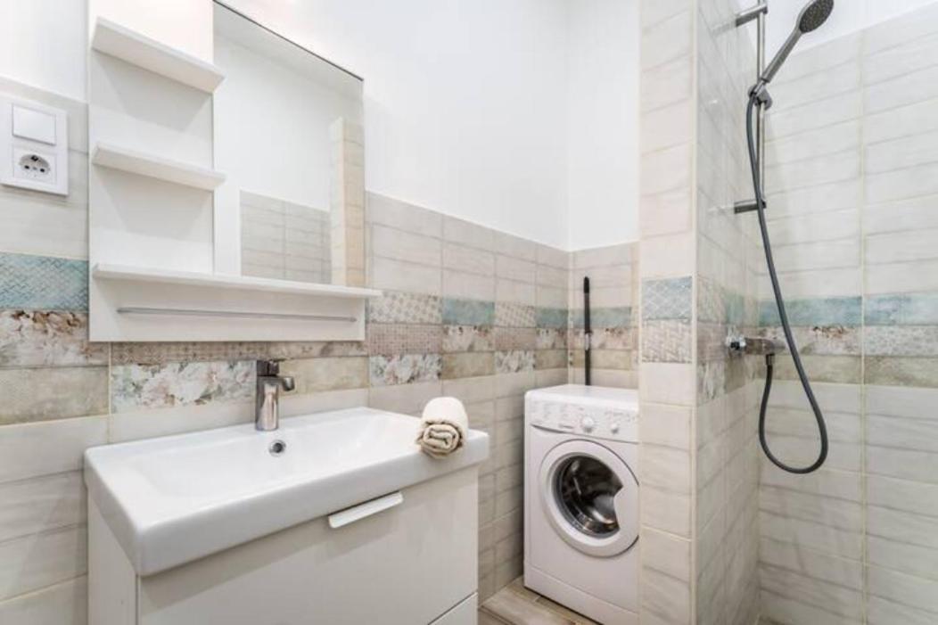 Hi-Bp Design Home Apartments In The Heart Of Budapest Esterno foto