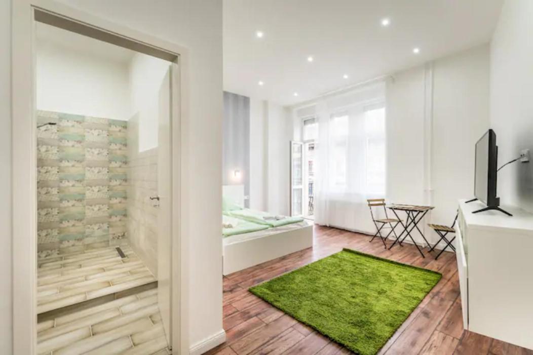 Hi-Bp Design Home Apartments In The Heart Of Budapest Esterno foto