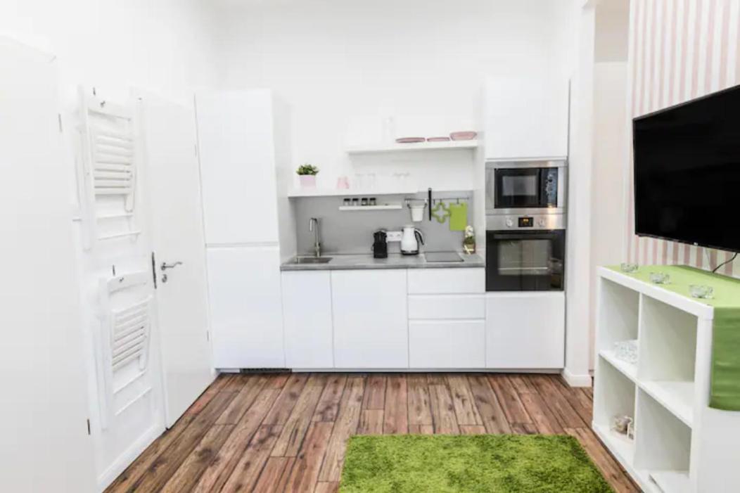 Hi-Bp Design Home Apartments In The Heart Of Budapest Esterno foto